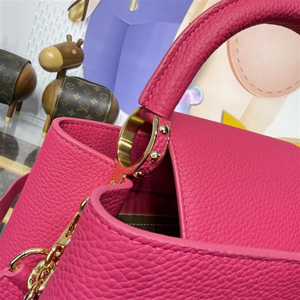 2026120185550697 270